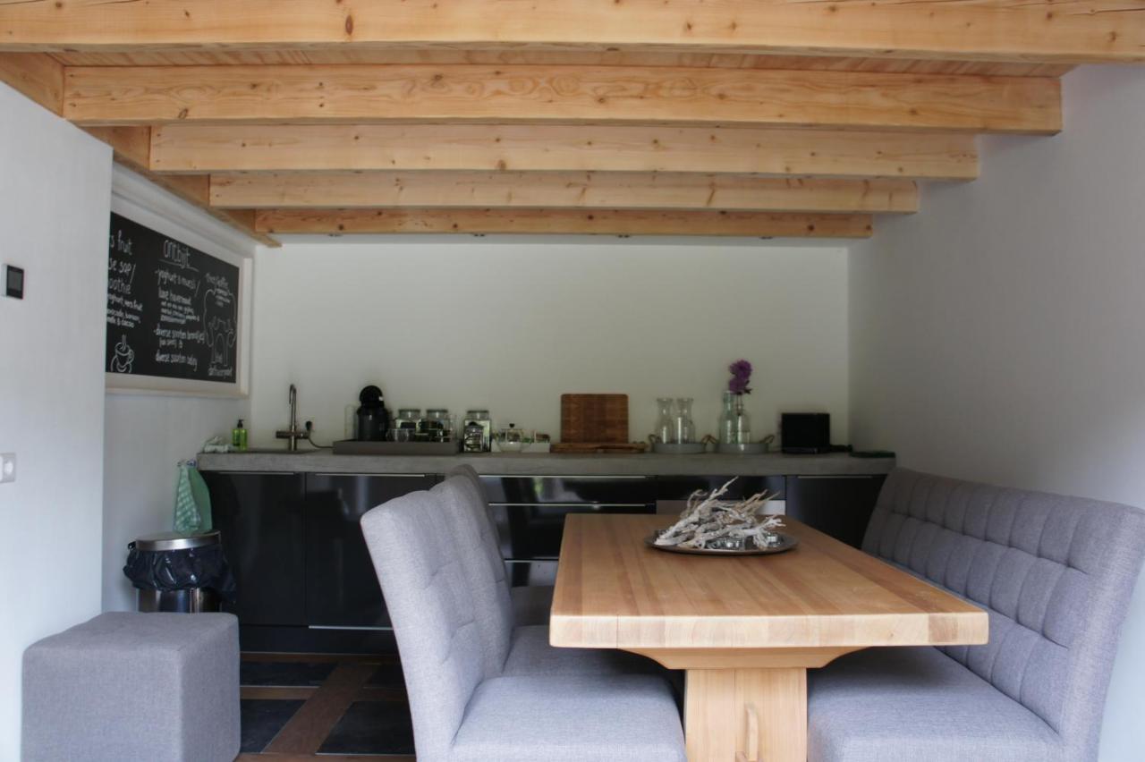 B&B En Boshuis Darthuizerpoort 莱尔瑟姆 外观 照片